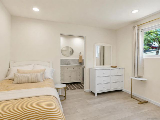 3815 Henry Street, San Diego, CA 92110
