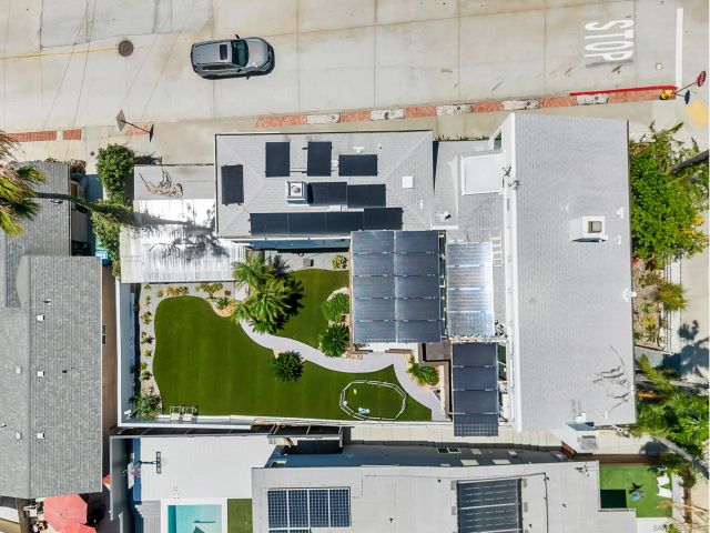3815 Henry Street, San Diego, CA 92110