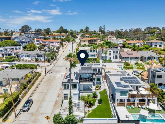 3815 Henry Street, San Diego, CA 92110