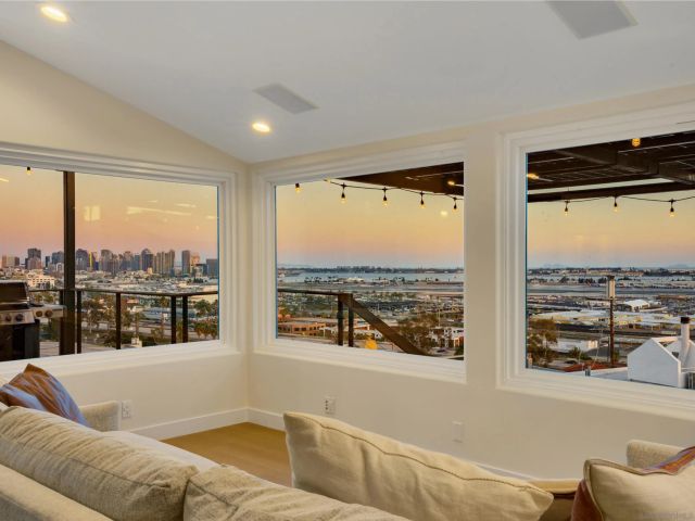 3815 Henry Street, San Diego, CA 92110
