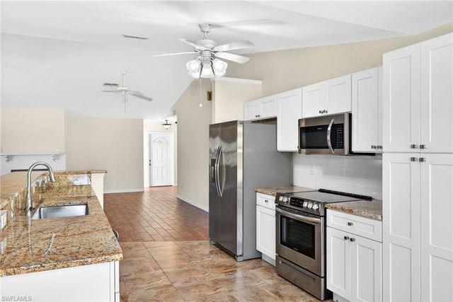 5727 Rose Garden RD # A, Cape Coral, FL 33914