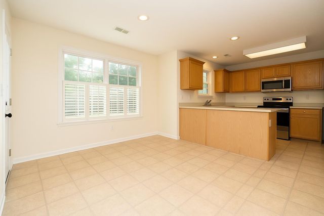 901 NORMAN DR, Columbia, MO 65201