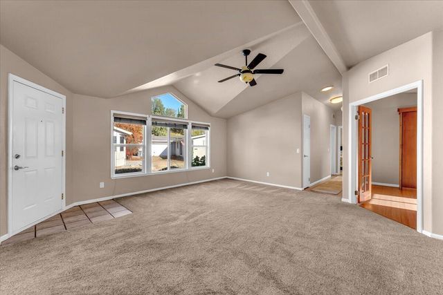 4719 Maple Trail, Redding, CA 96003