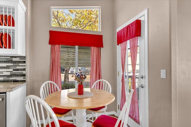 4719 Maple Trail, Redding, CA 96003