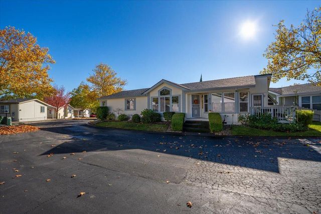 4719 Maple Trail, Redding, CA 96003