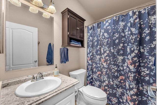 4719 Maple Trail, Redding, CA 96003