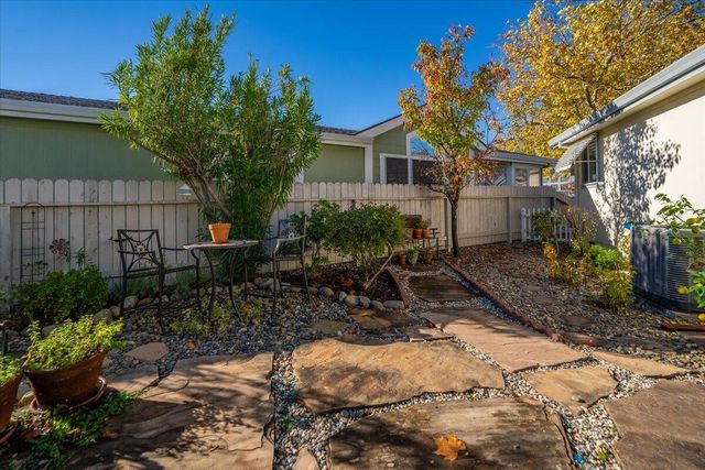 4719 Maple Trail, Redding, CA 96003