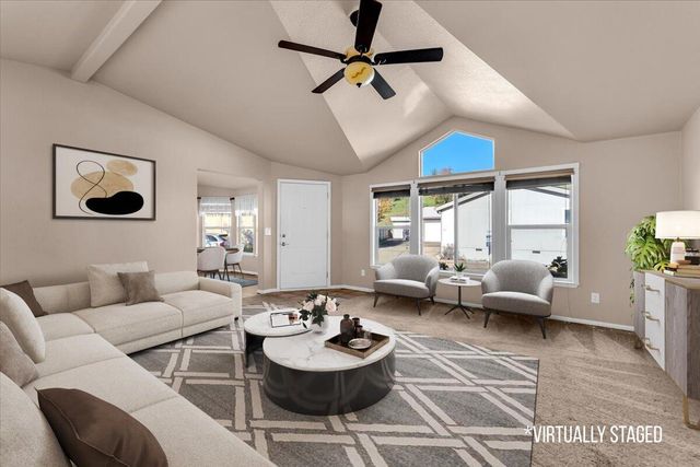 4719 Maple Trail, Redding, CA 96003