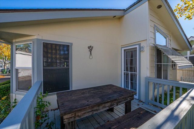 4719 Maple Trail, Redding, CA 96003