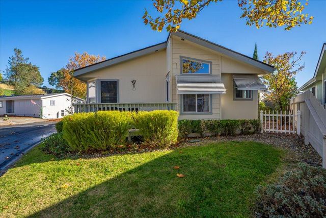 4719 Maple Trail, Redding, CA 96003