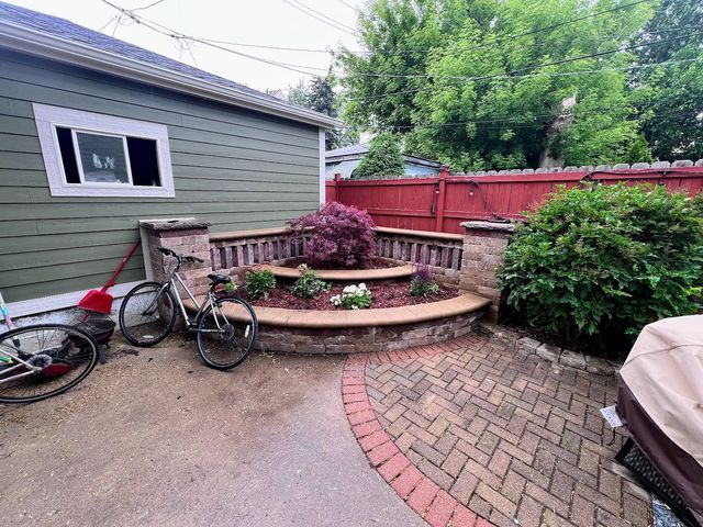 2936 N Dawson Avenue G, Chicago, IL 60618