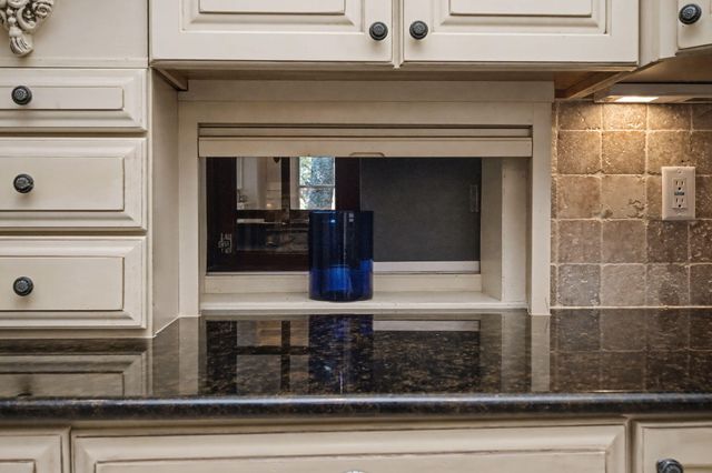 305 Boggy Bayou Court, Niceville, FL 32578