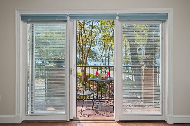 305 Boggy Bayou Court, Niceville, FL 32578
