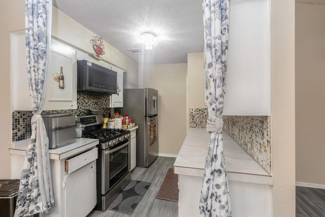 9801 Oriole DR, Austin, TX 78753