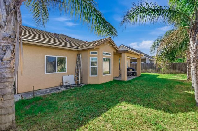 5659 N Brent Avenue, Fresno, CA 93723