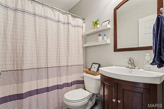 6523 Star Buck Drive, O'fallon, MO 63368