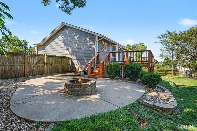 6523 Star Buck Drive, O'fallon, MO 63368