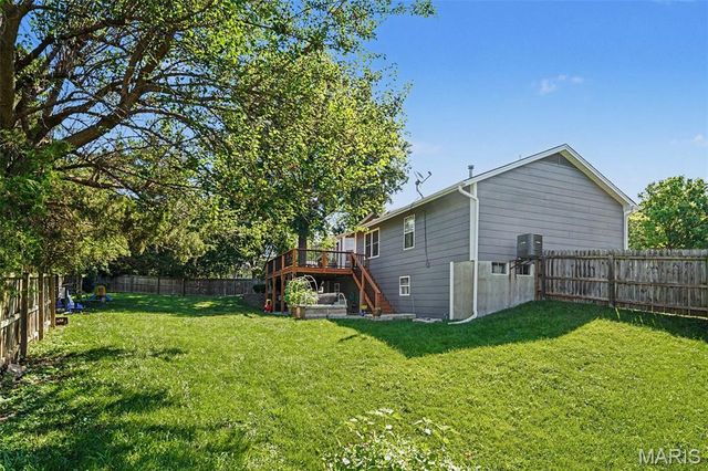 6523 Star Buck Drive, O'fallon, MO 63368