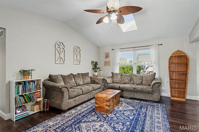 6523 Star Buck Drive, O'fallon, MO 63368