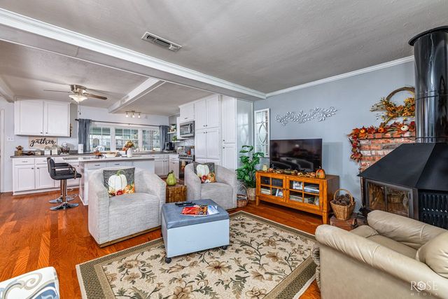 525 E 2nd Street, Sonora, TX 76950