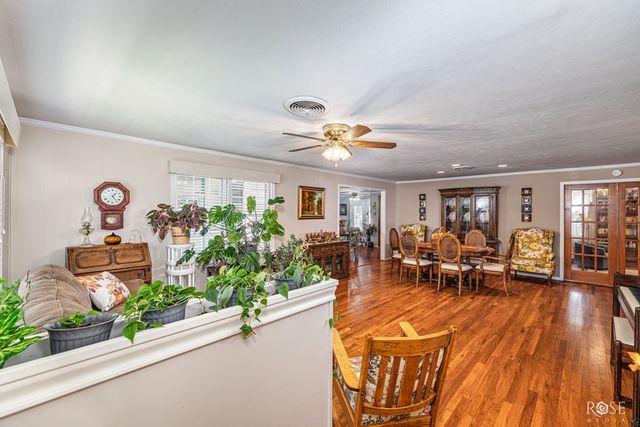 525 E 2nd Street, Sonora, TX 76950