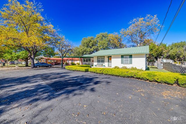 525 E 2nd Street, Sonora, TX 76950