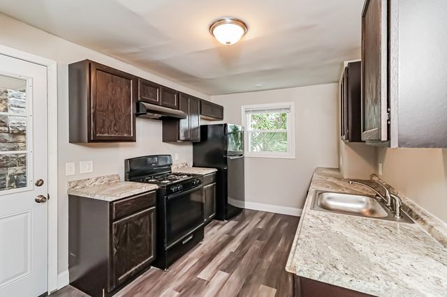 320 Fernhill Ave, Brookline, PA 15226