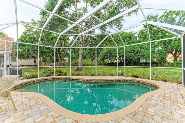 518 129TH STREET NE, Bradenton, FL 34212