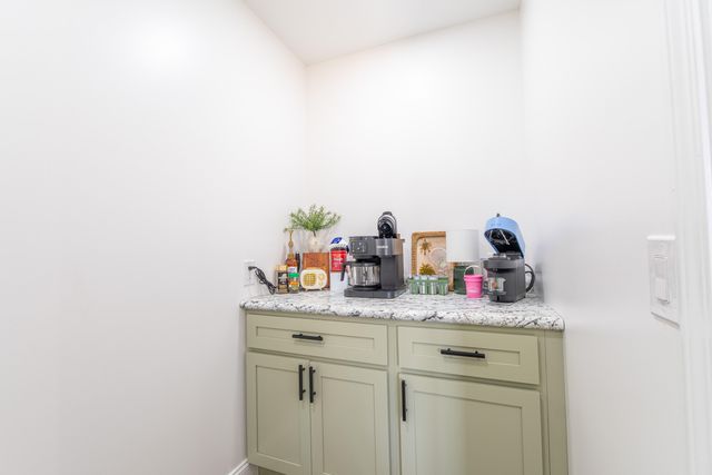 2009 East Williamsburg Street, Whitley City, KY 42653