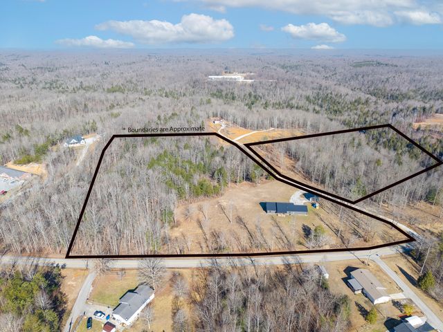 2009 East Williamsburg Street, Whitley City, KY 42653