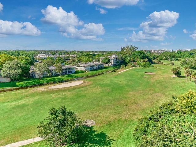 3001 S Palm Aire Drive 107, Pompano Beach, FL 33069