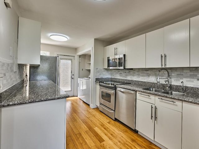 3001 S Palm Aire Drive 107, Pompano Beach, FL 33069