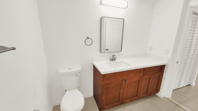 580 S Sapodilla Avenue 102, West Palm Beach, FL 33401