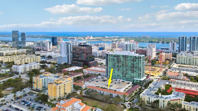 580 S Sapodilla Avenue 102, West Palm Beach, FL 33401