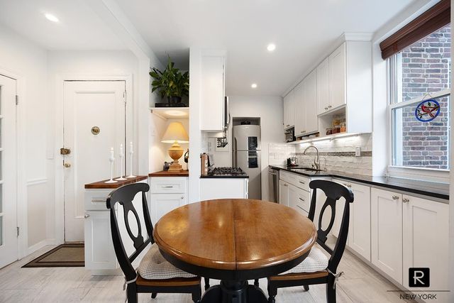 3733 84th St Apt 42, New York City, NY 11372
