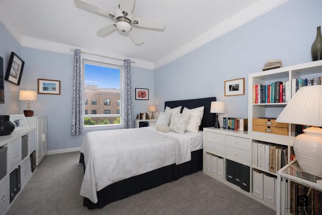 3733 84th St Apt 42, New York City, NY 11372