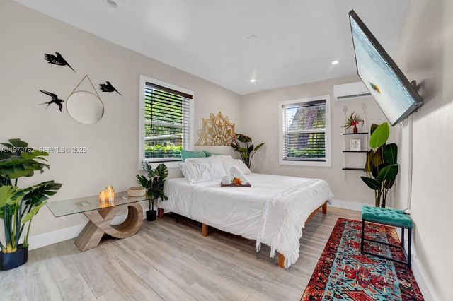 55 NE 59th St 7, Miami, FL 33137