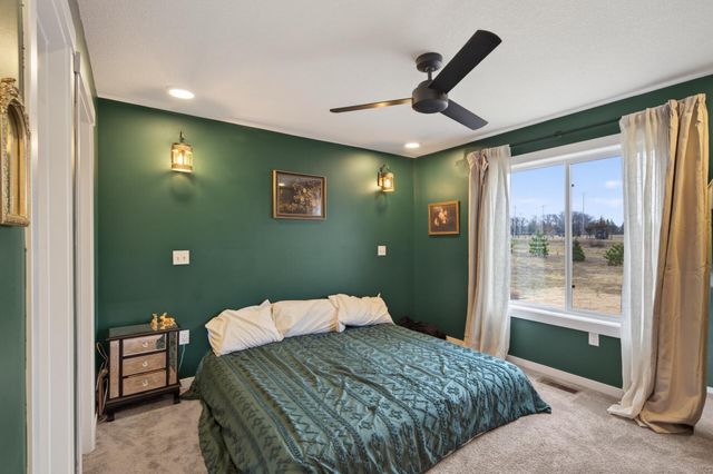 18753 Orchid Street NW, Oak Grove, MN 55303