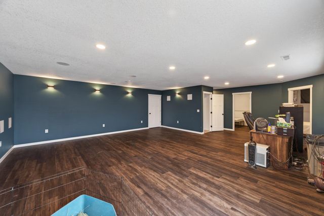 18753 Orchid Street NW, Oak Grove, MN 55303