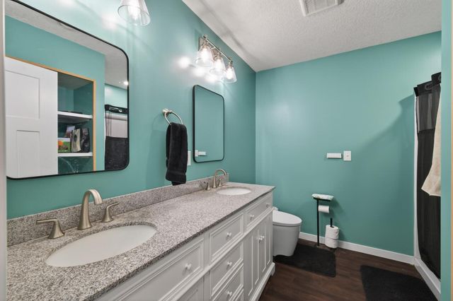 18753 Orchid Street NW, Oak Grove, MN 55303