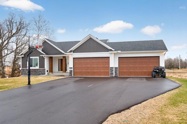 18753 Orchid Street NW, Oak Grove, MN 55303