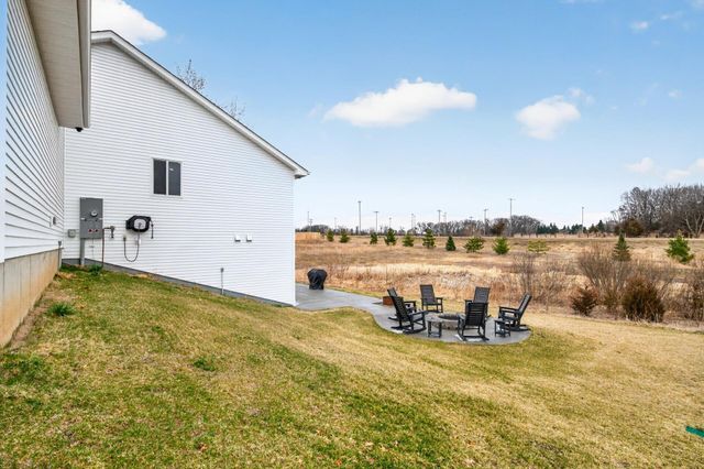 18753 Orchid Street NW, Oak Grove, MN 55303