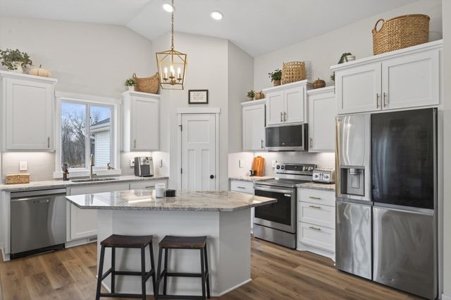 18753 Orchid Street NW, Oak Grove, MN 55303