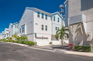 2400 EZZELL COURT, Sarasota, FL 34237