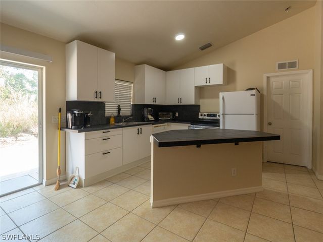 17383 + 17395 Cleveland DR, Fort Myers, FL 33967