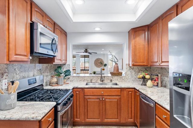 27887 Mazagon, Mission Viejo, CA 92692