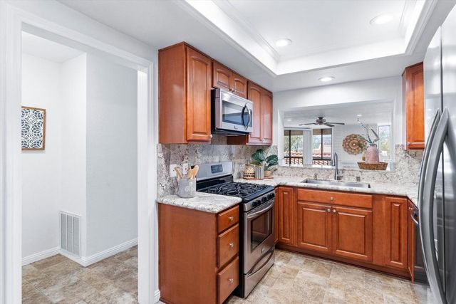 27887 Mazagon, Mission Viejo, CA 92692