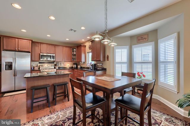 1624 PARVIN RD, Lancaster, PA 17601