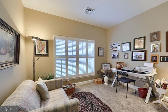 1624 PARVIN RD, Lancaster, PA 17601