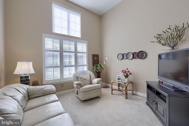 1624 PARVIN RD, Lancaster, PA 17601